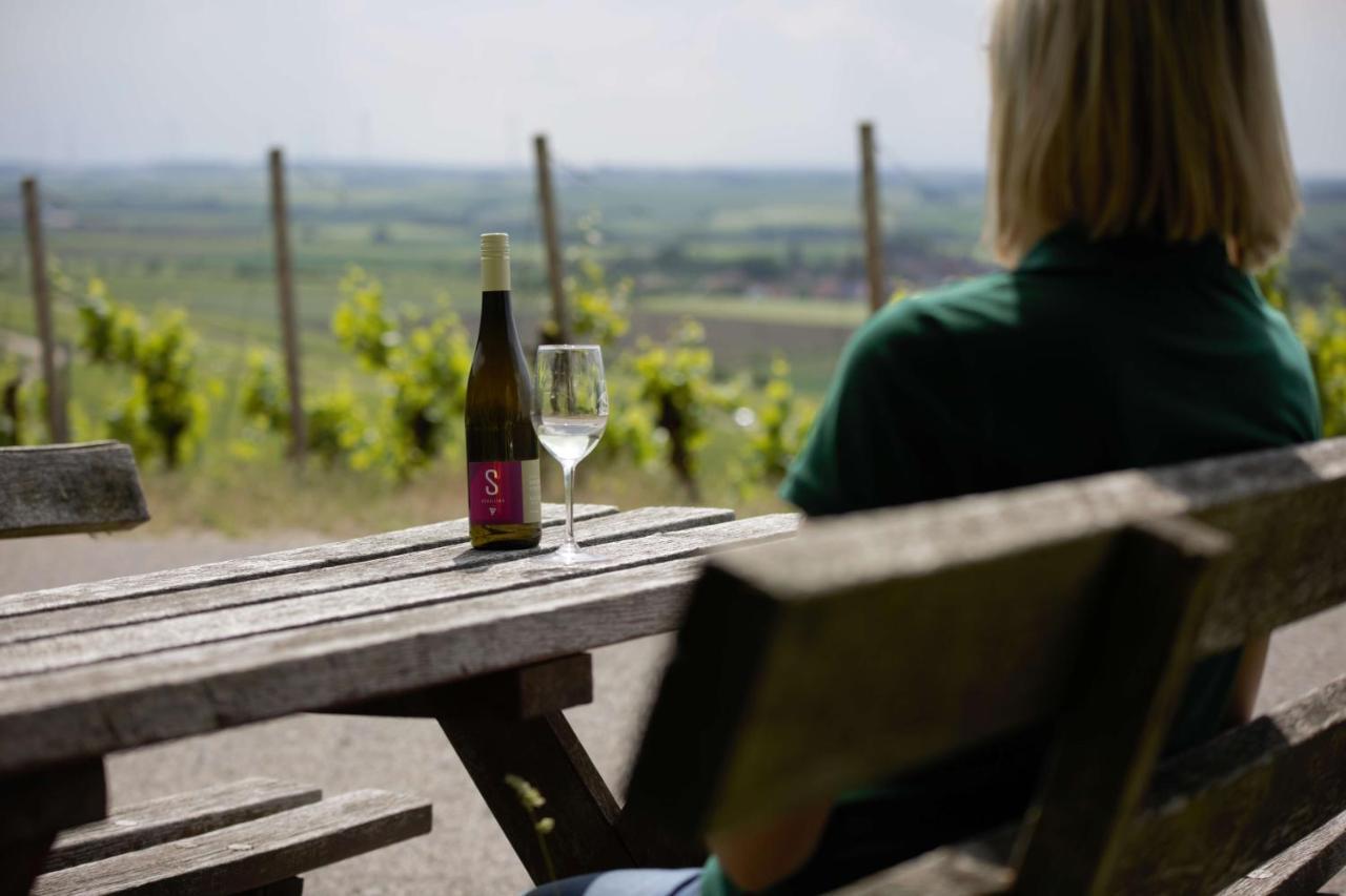 Hotel Weingut Schilling Seinsheim Exterior foto